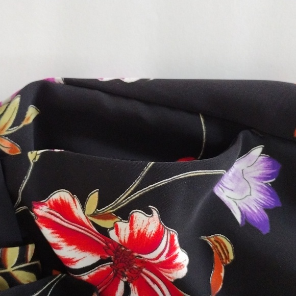 Express Ankle High Rise Black Floral Women's Size 00R Belt Tie Pre-owned - Picture 9 of 13